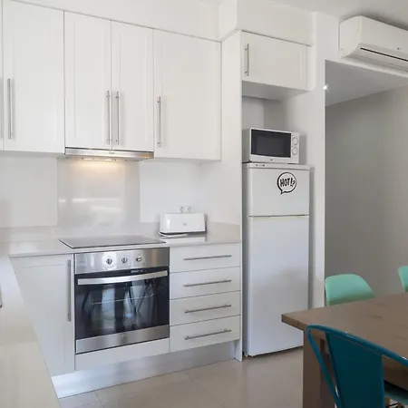 Con Piscina Y Parking A 100m De La Playa De Riells, 3 - Es-325-1 Apartment *
